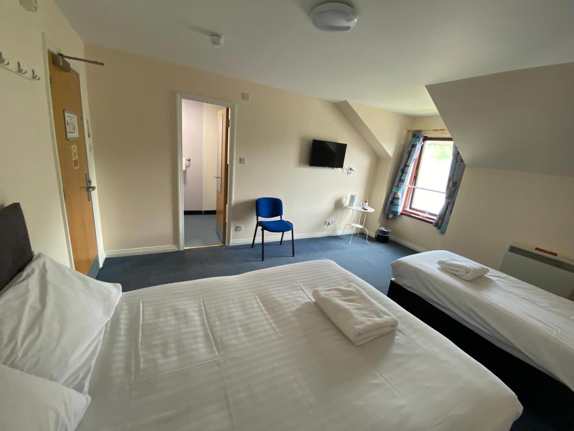 Waterfront Lodge - Accommodation Only Fort William Bilik gambar