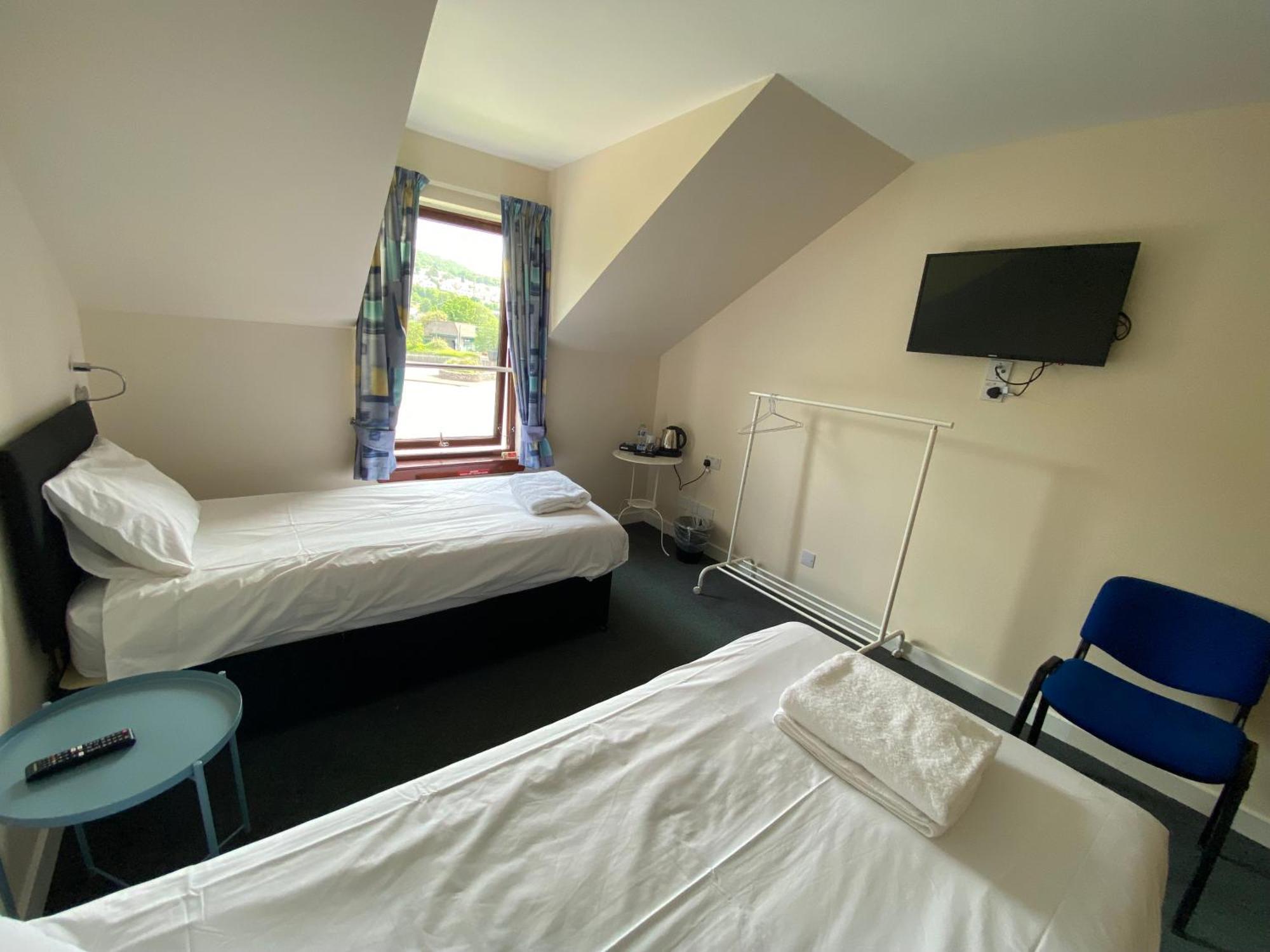 Waterfront Lodge - Accommodation Only Fort William Bilik gambar