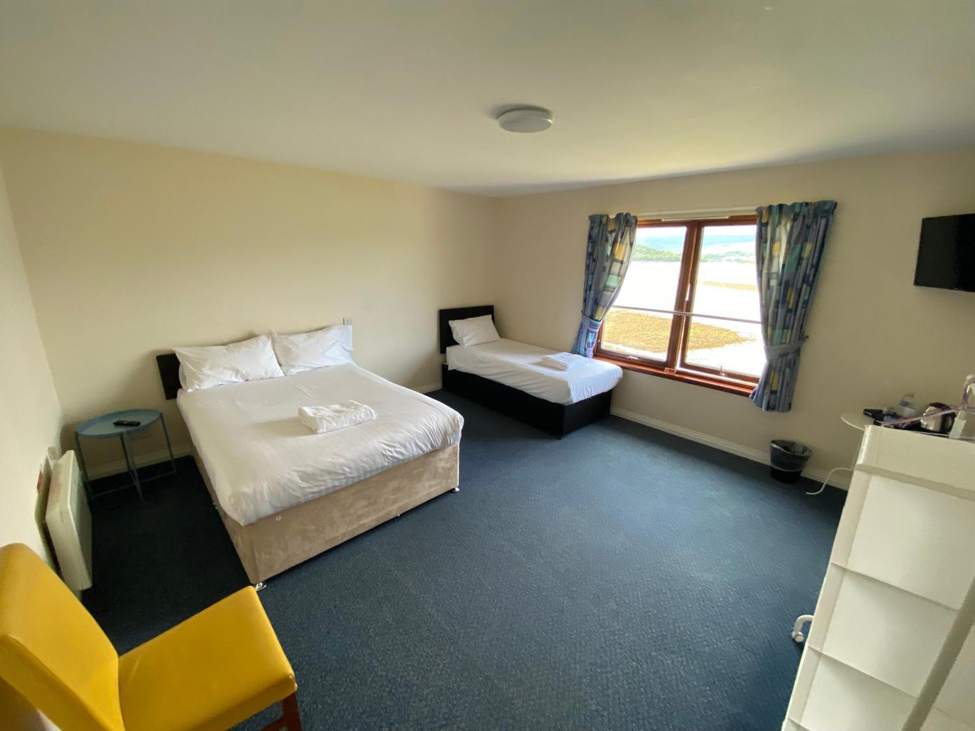 Waterfront Lodge - Accommodation Only Fort William Bilik gambar