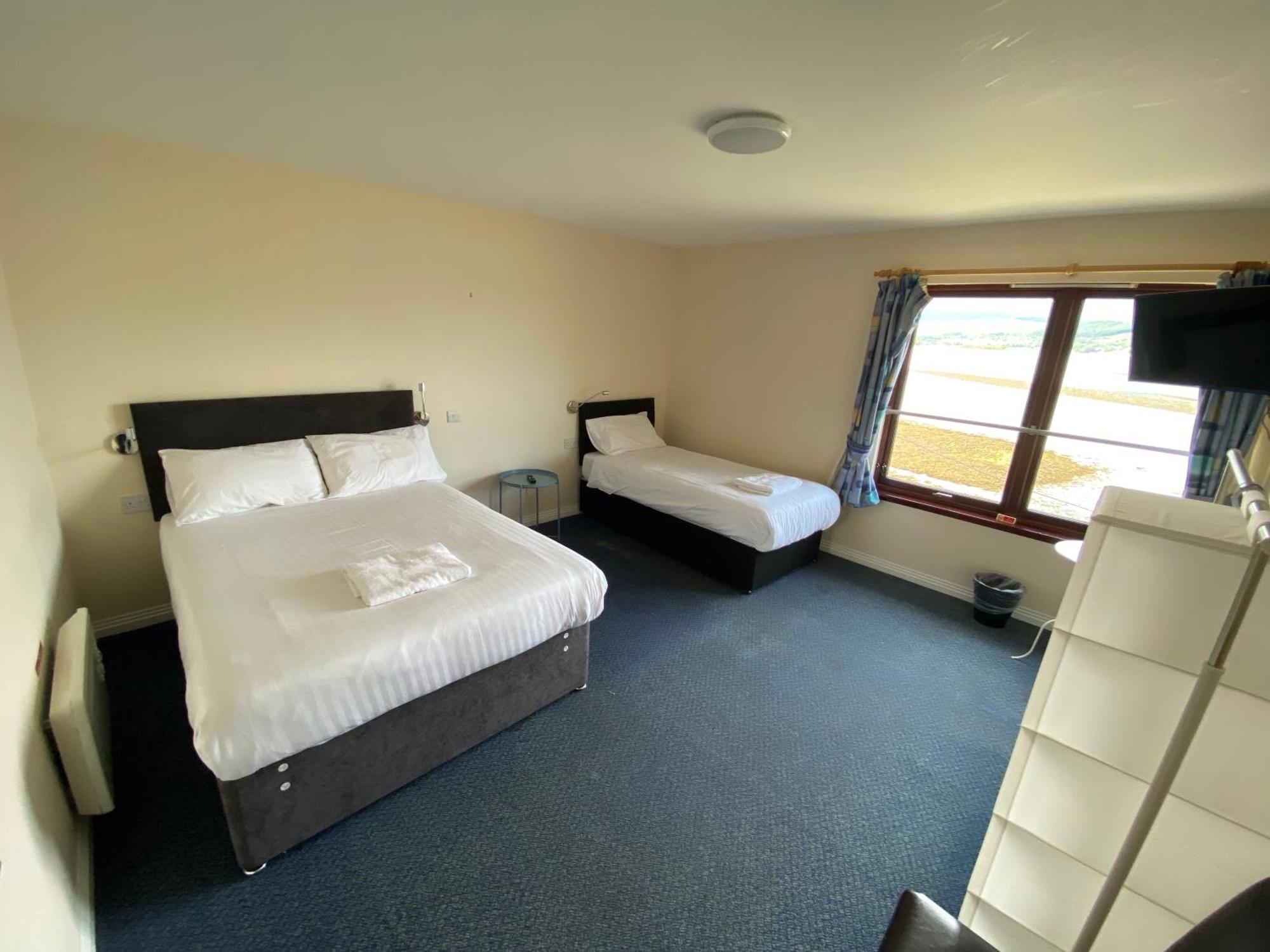 Waterfront Lodge - Accommodation Only Fort William Bilik gambar